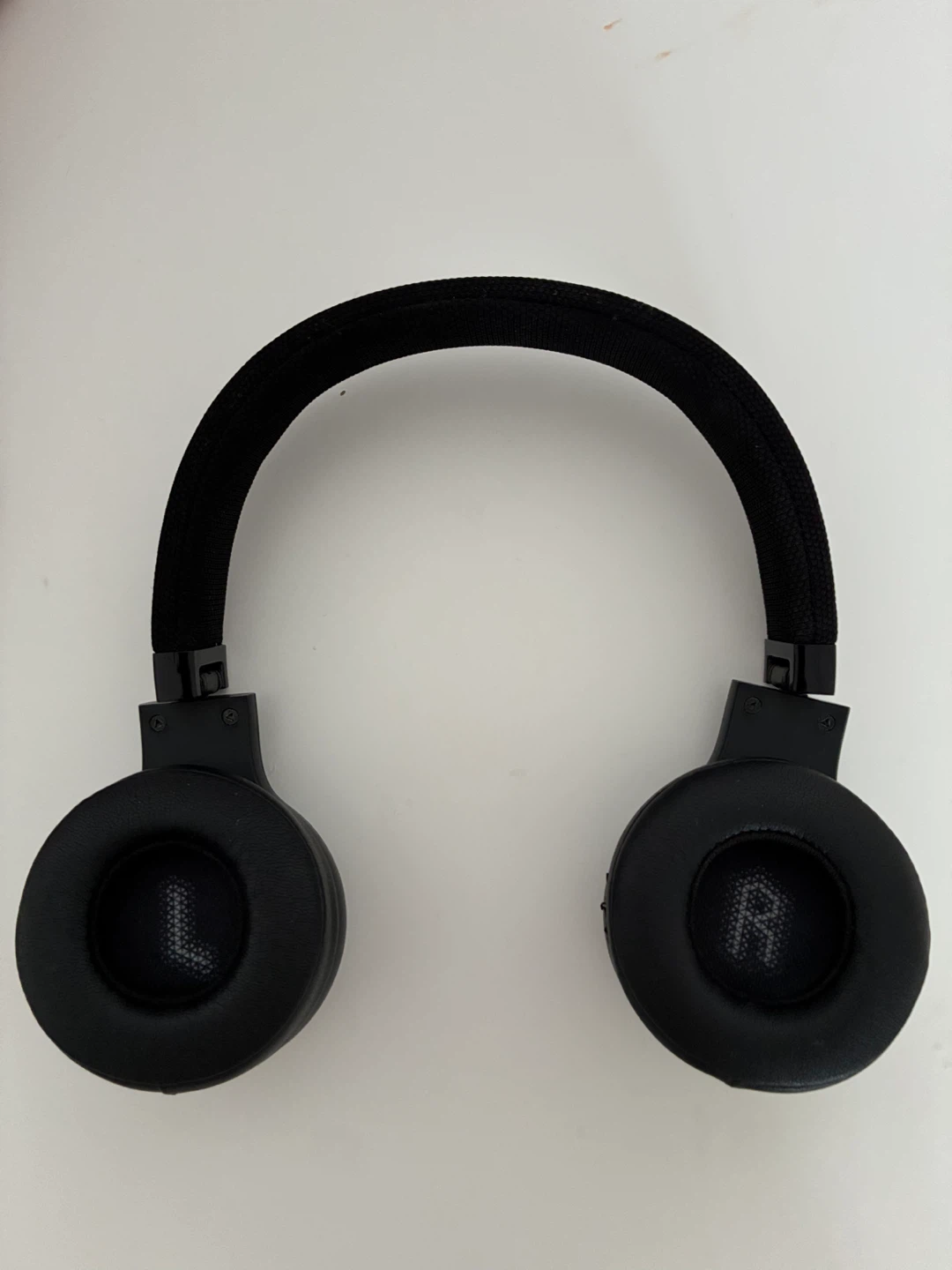 Black Wireless Headphones - photo 2