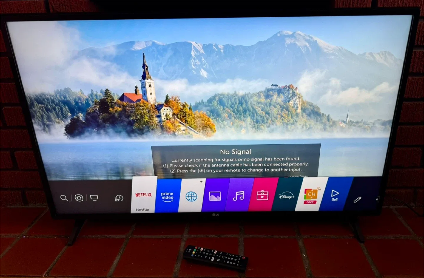 43” LG 4K Smart TV