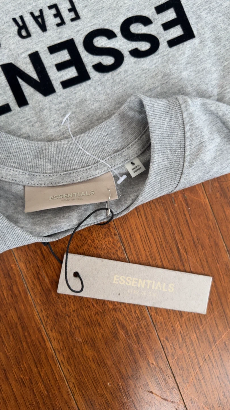 small essentials shirt (offer a price will sell for cheap!) - photo 3