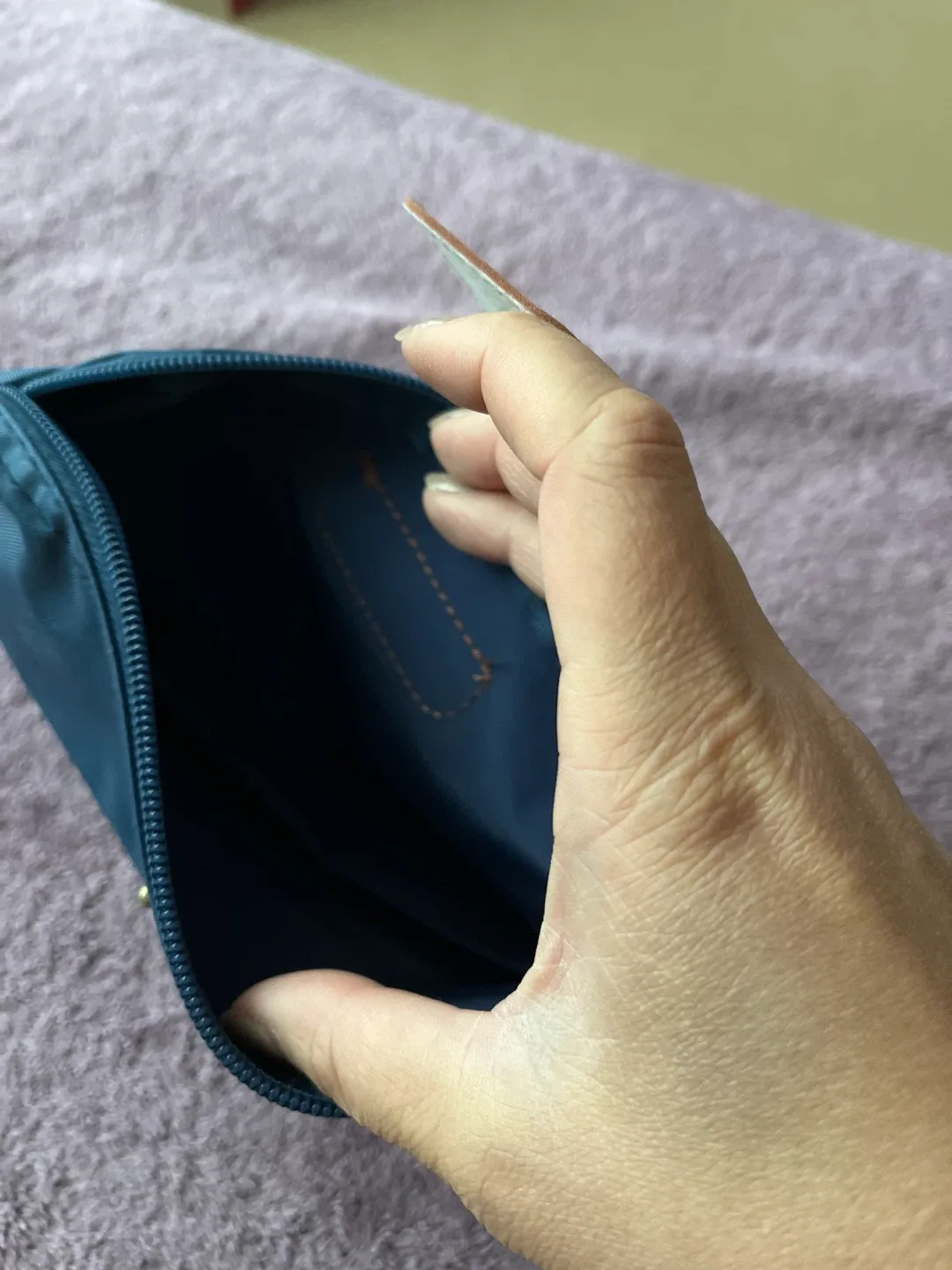 IHG Hotels & Resorts Toiletry Bag #Cleanout image indicator(3)