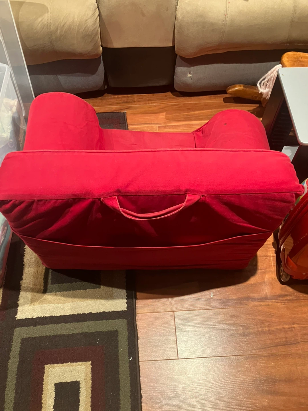 Red Foldable Chair - photo 2