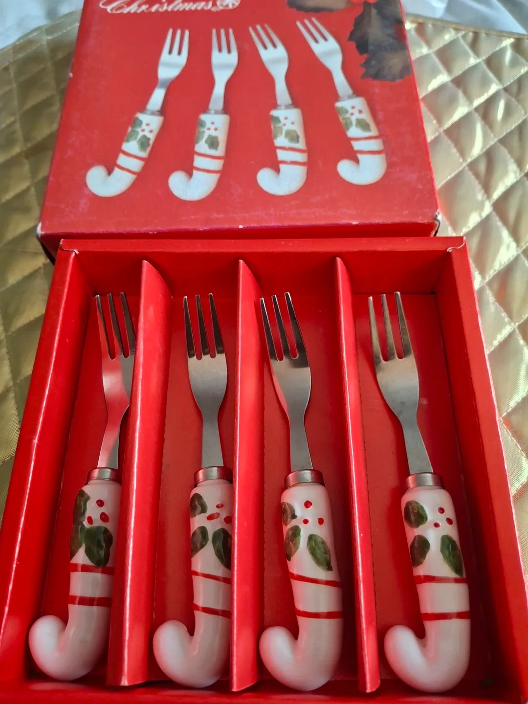 Set of 4 Christmas forks in box