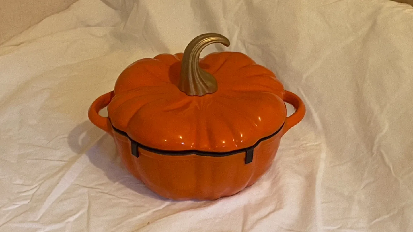 Smith & Clark 2QT Pumpkin Cast Iron Dutch Oven  #cleanout