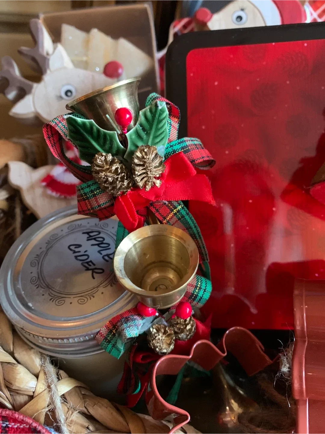 Thriftmas Holiday Decor Basket! image indicator(4)
