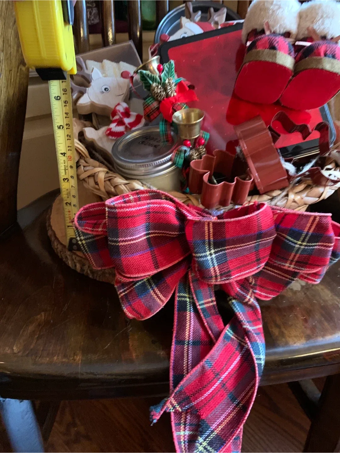 Thriftmas Holiday Decor Basket! image indicator(9)