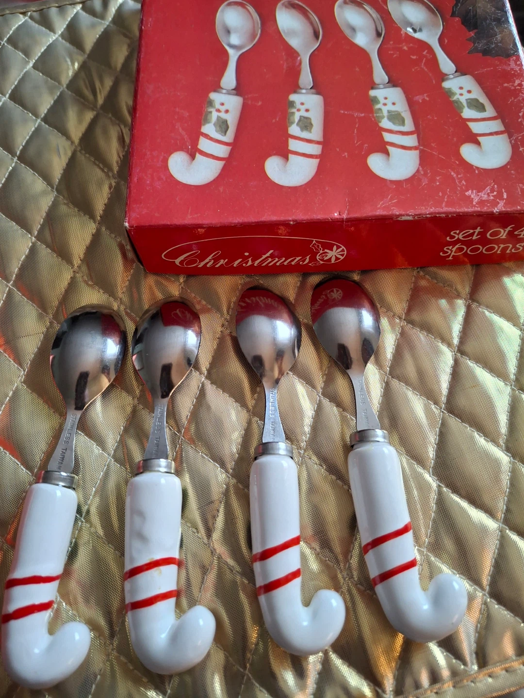 Set of 4 Christmas spoons in box - photo 4