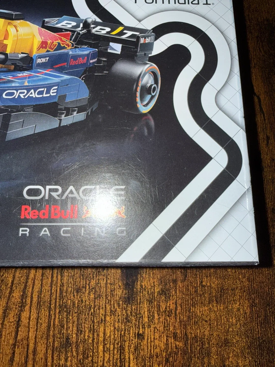 Lego Speed Champions Oracle Red Bull Racing RB20 F1® 77243 image indicator(5)