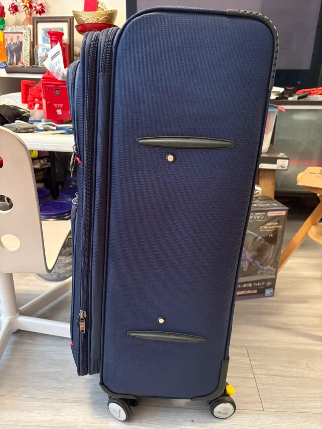 Blue Luggage image indicator(2)