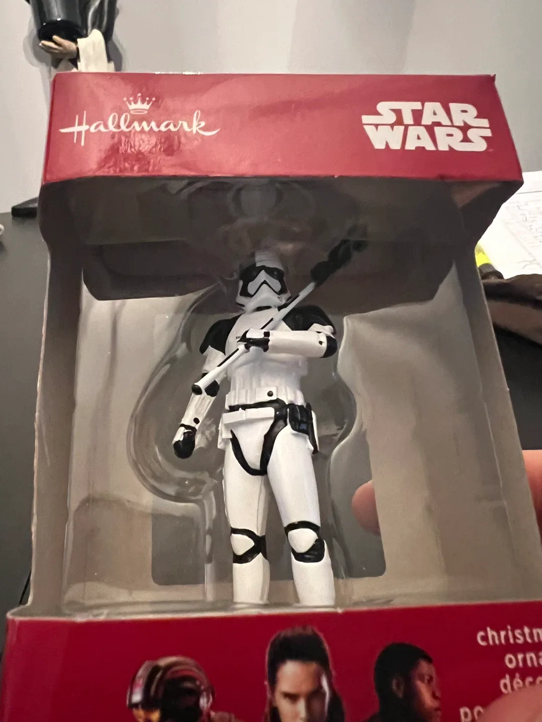 Hallmark Star Wars Christmas Tree Ornament image indicator(2)