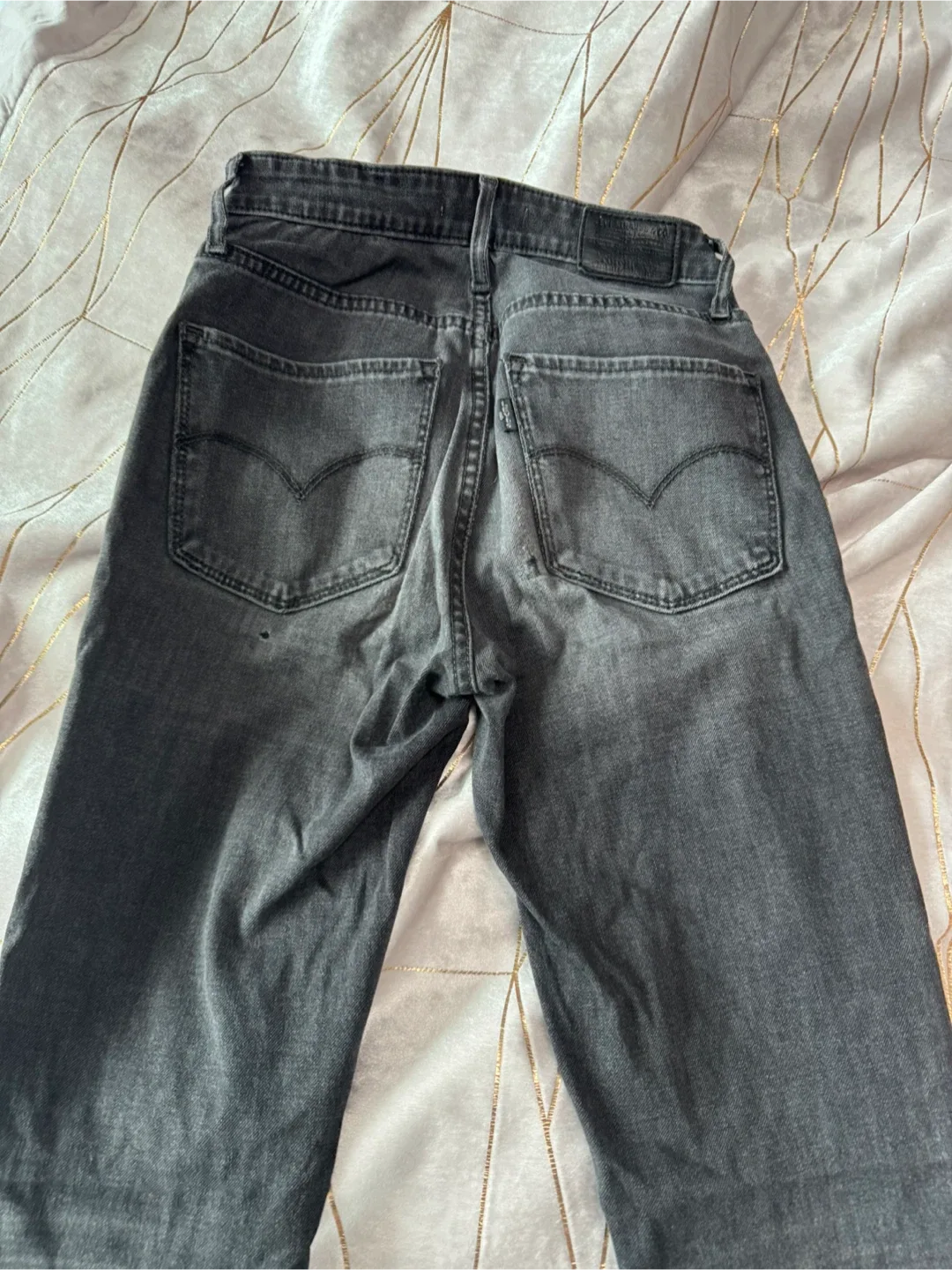 Levi’s skinny jeans size 25 image indicator(2)