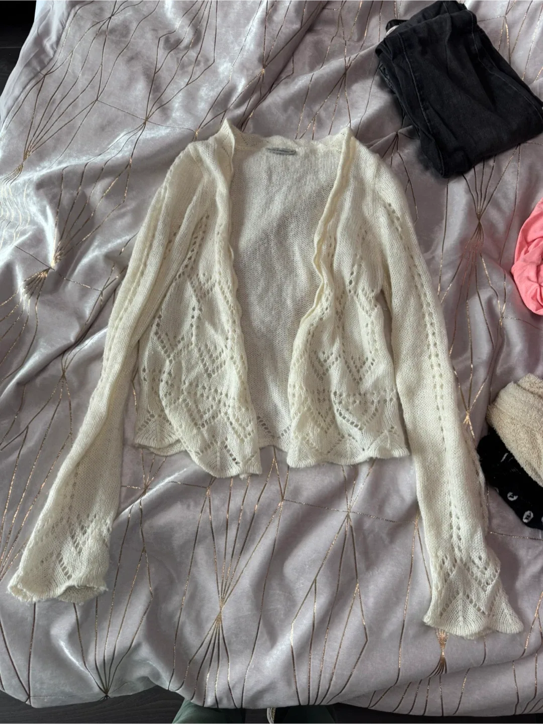 White knit cardigan