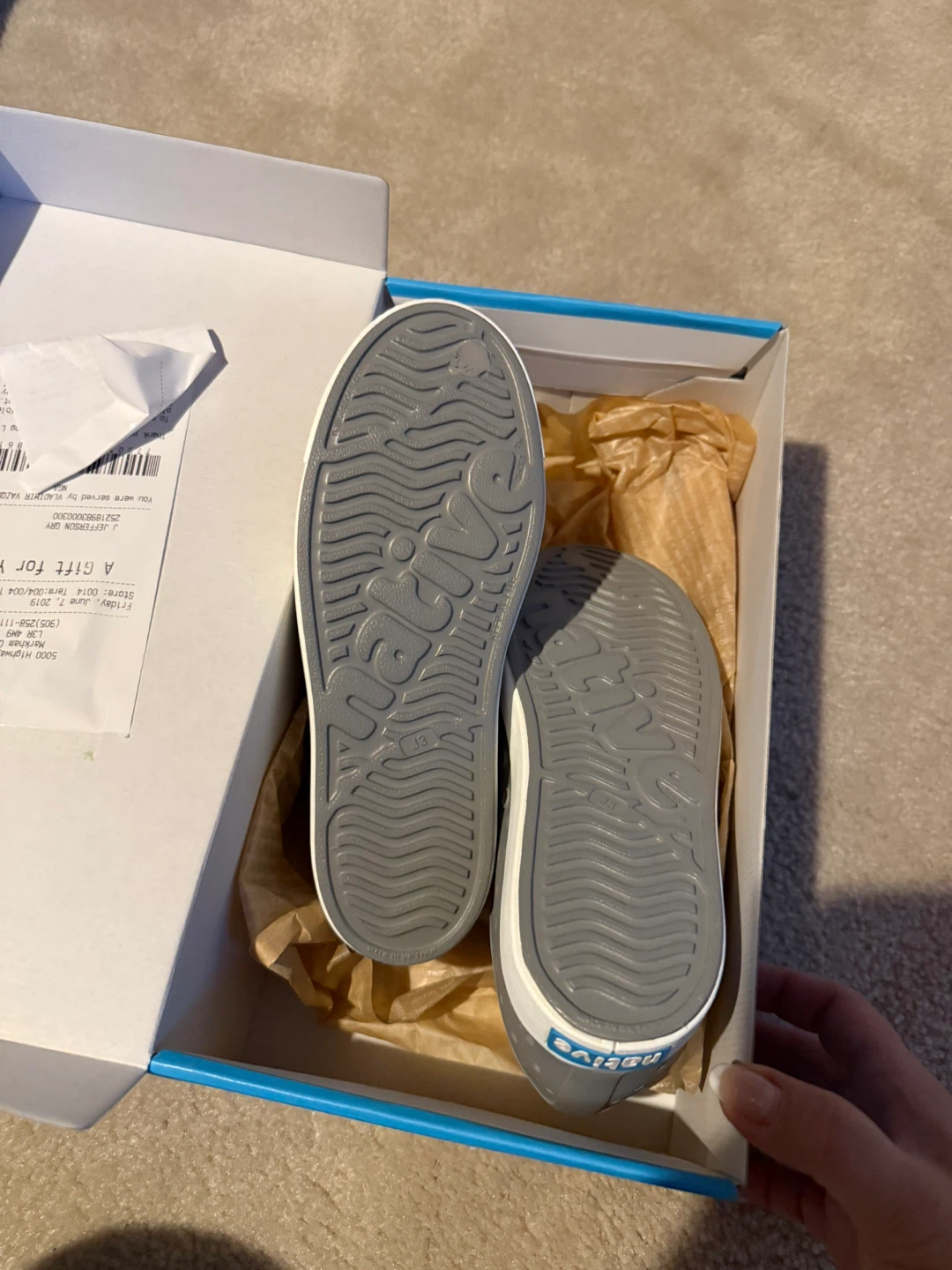 Native Jefferson Kids J3 (US 2) Grey Shoes - New in Box! - photo 2