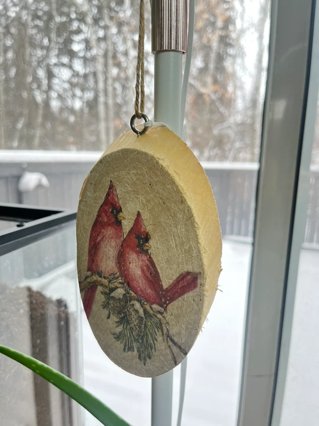 #cleanout- Cardinal Ornament image indicator(2)