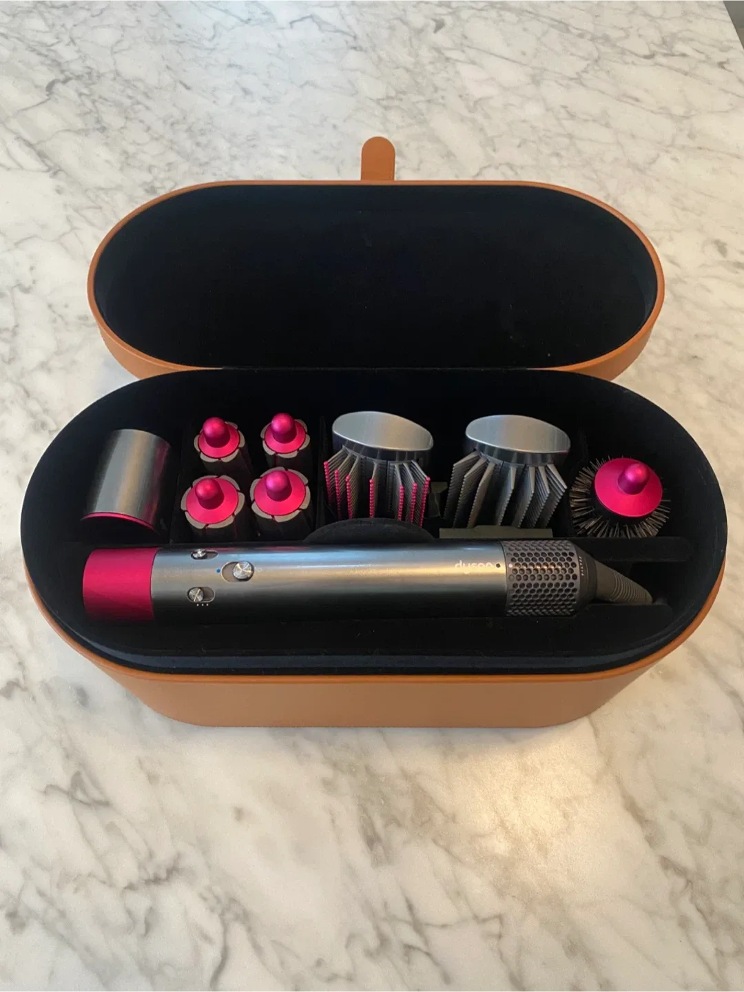 Dyson Airwrap Multi-Styler Complete with Case