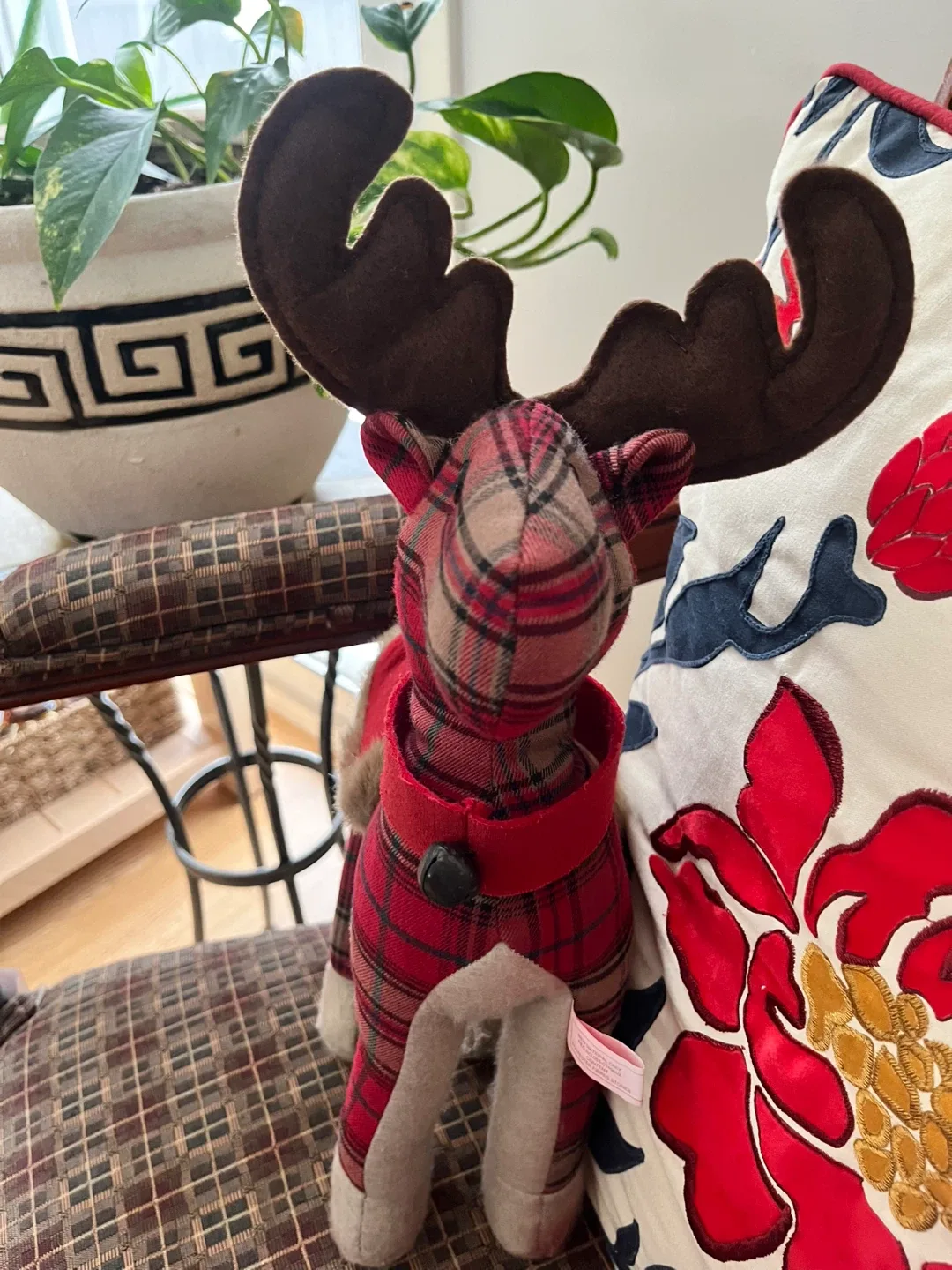 #cleanout- Red Plaid Reindeer Decoration image indicator(3)