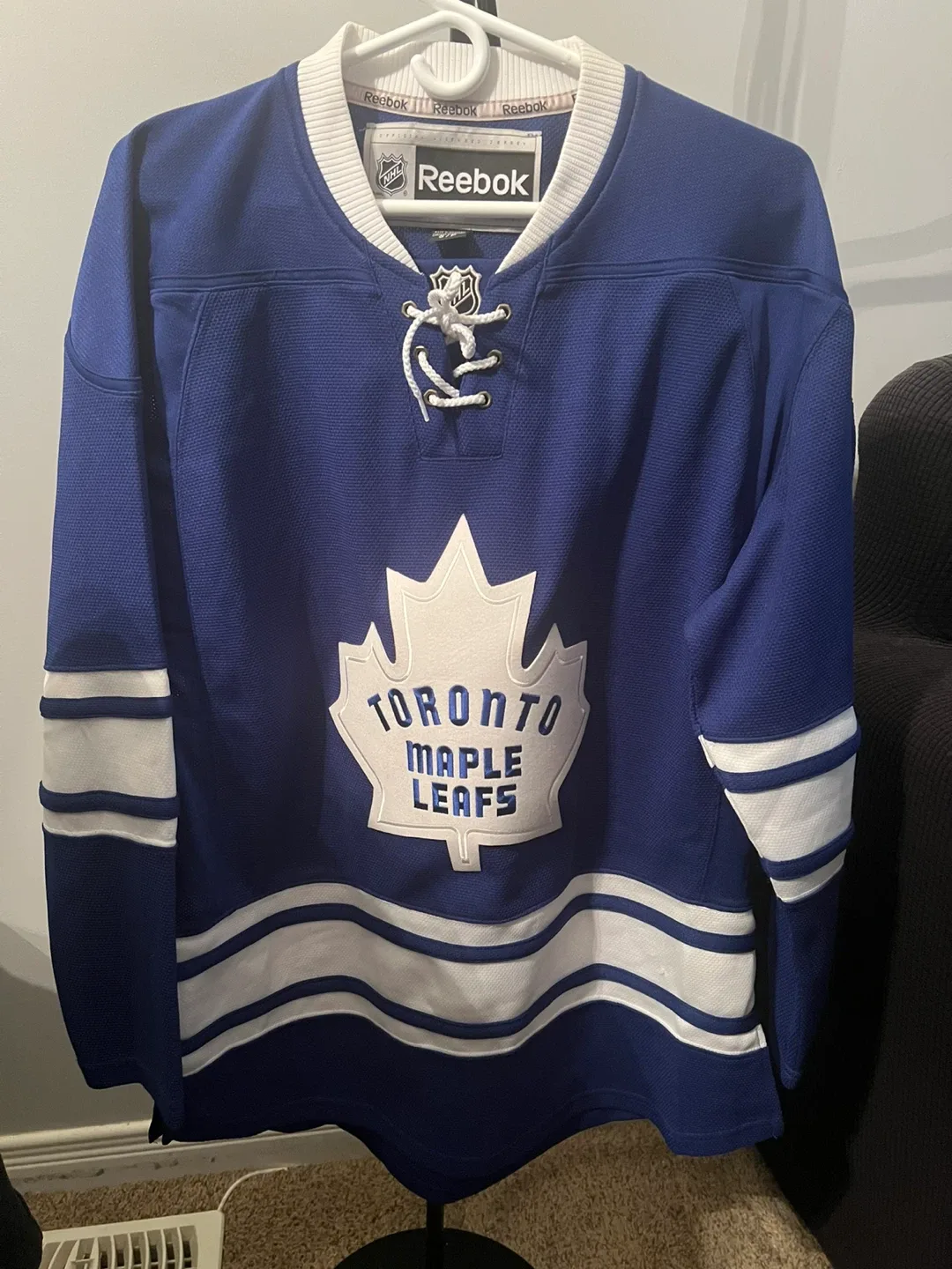 Reebok Toronto Maple Leafs Jersey - Size S