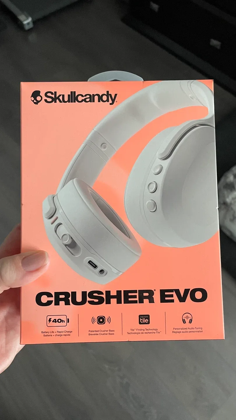 NEW IN BOX - Skullcandy Crusher Evo Headphones