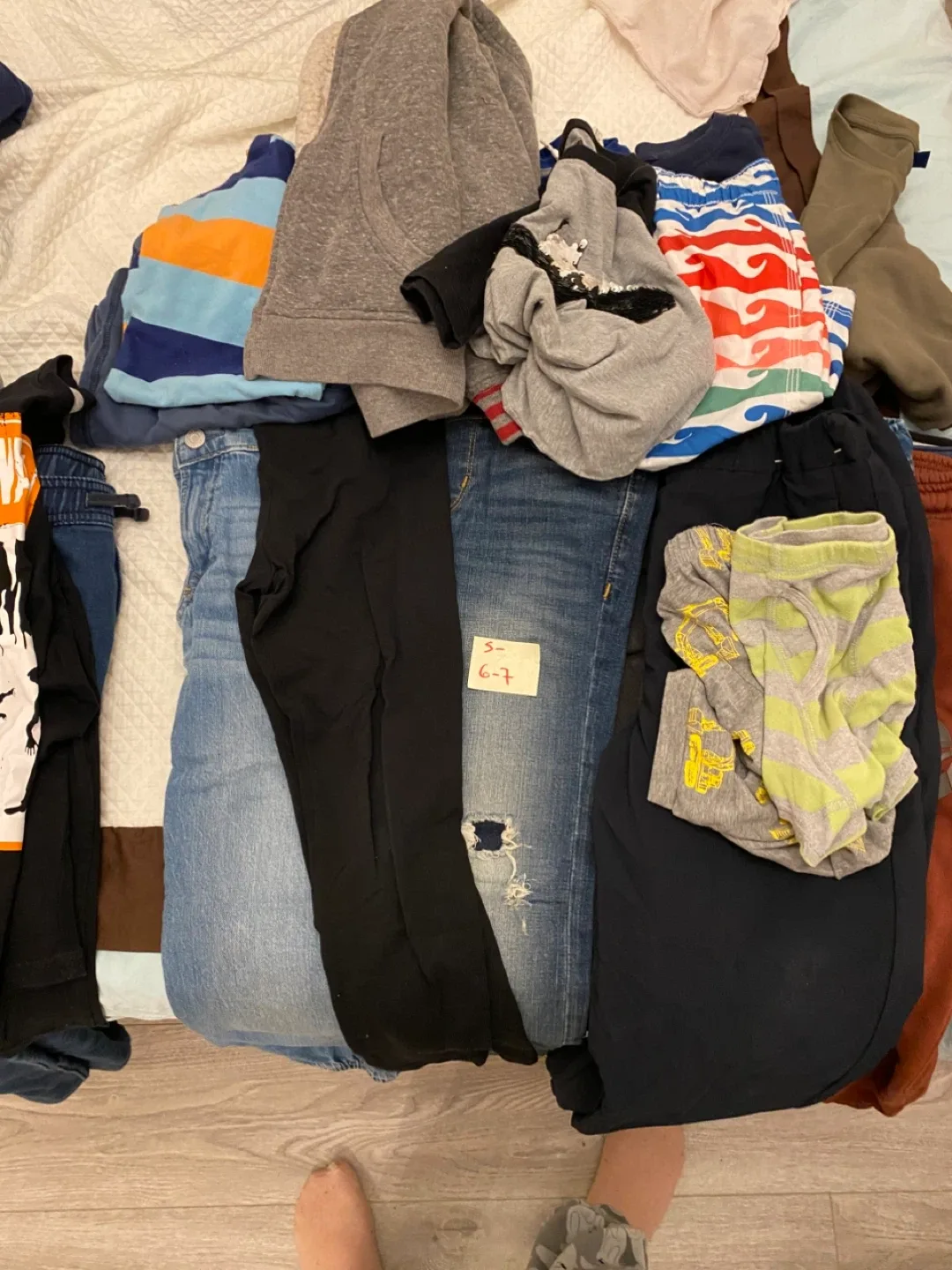 #cleanout Mixed Kids Clothes Bundle