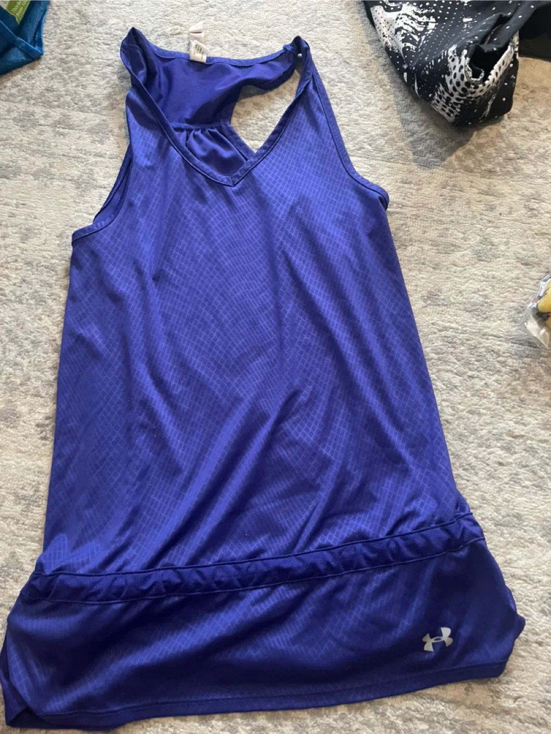 #cleanout Under Armour HeatGear Tank Top - Size S