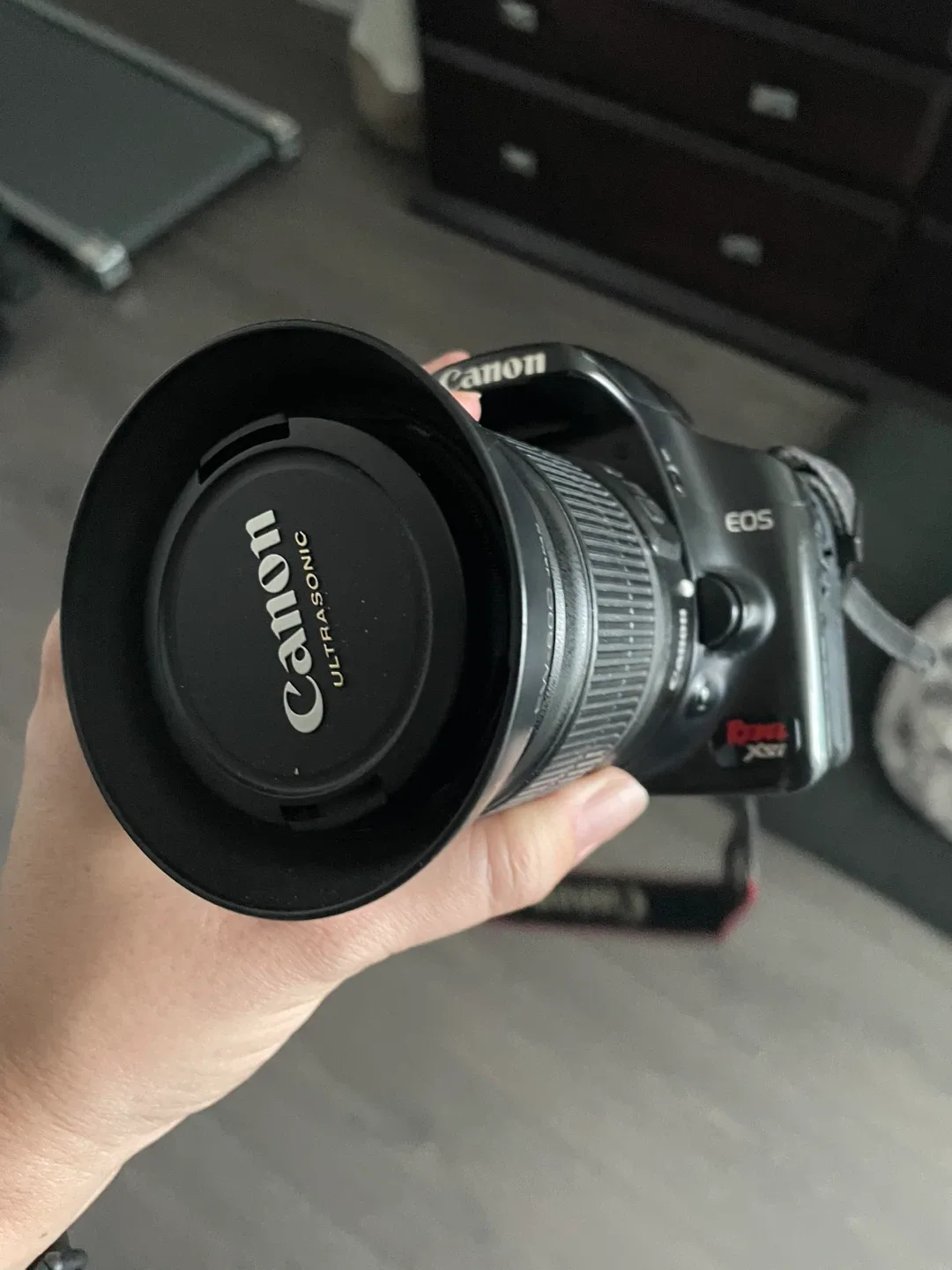 GOOD CONDITION Canon EOS Rebel XS 10.1MP Digital SLR Camera image indicator(3)