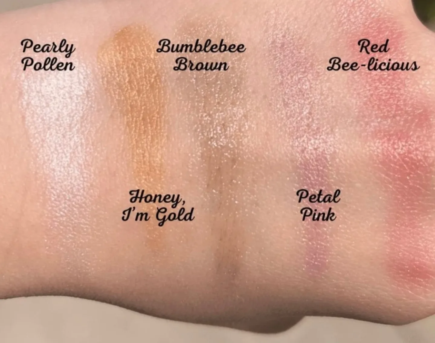 Beeoch Shimmer Bae Bees Lip, Lid & Cheek Balm image indicator(3)