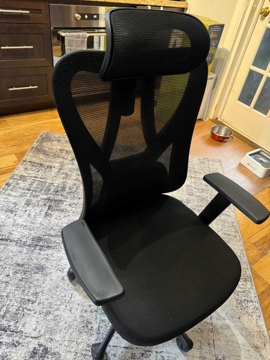 Ergonomic Office Chair - Black - photo 4