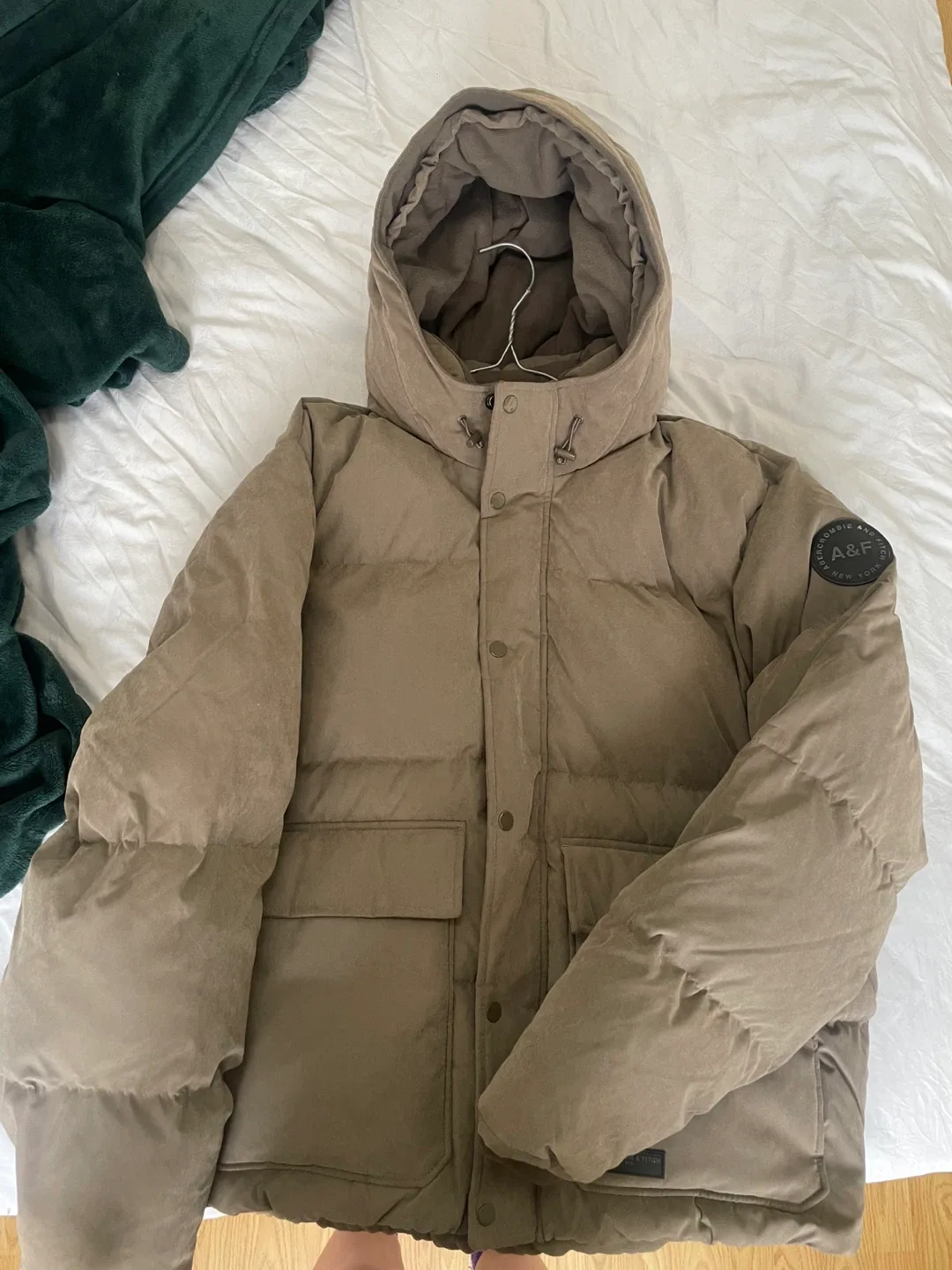 Abercrombie & Fitch Ultra Puffer Jacket XL #cleanout image indicator(7)
