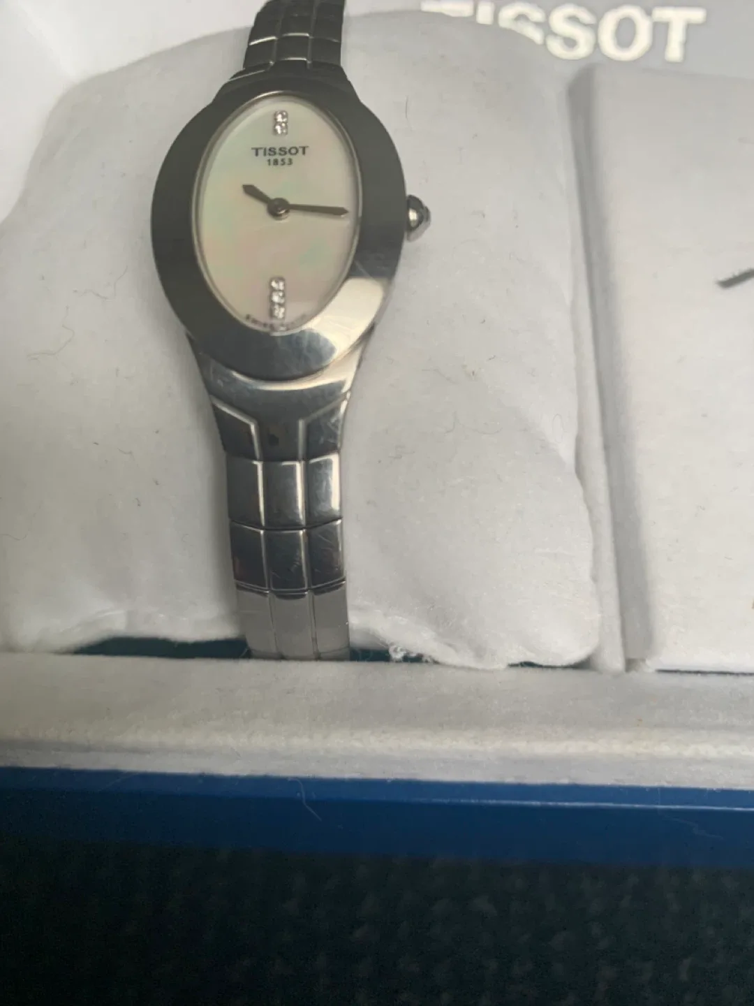 Tissot 1853 Ladies Watch image indicator(2)