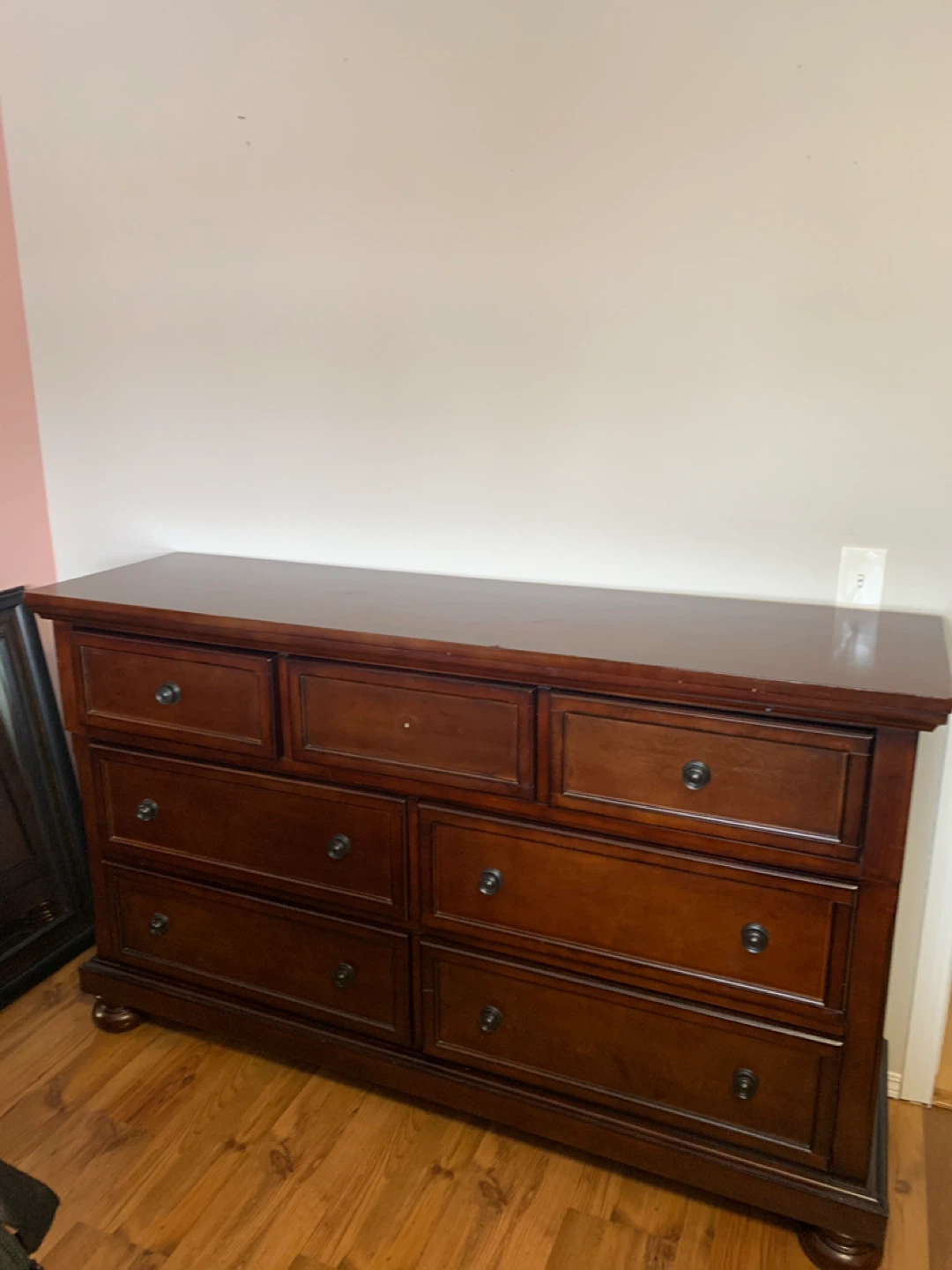 Wood Dresser - 7 Drawers