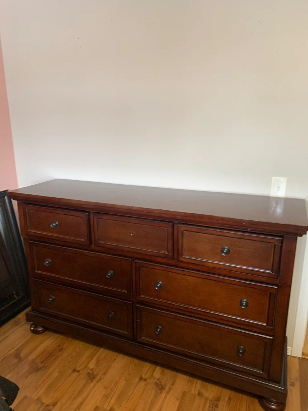 Wood Dresser - 7 Drawers