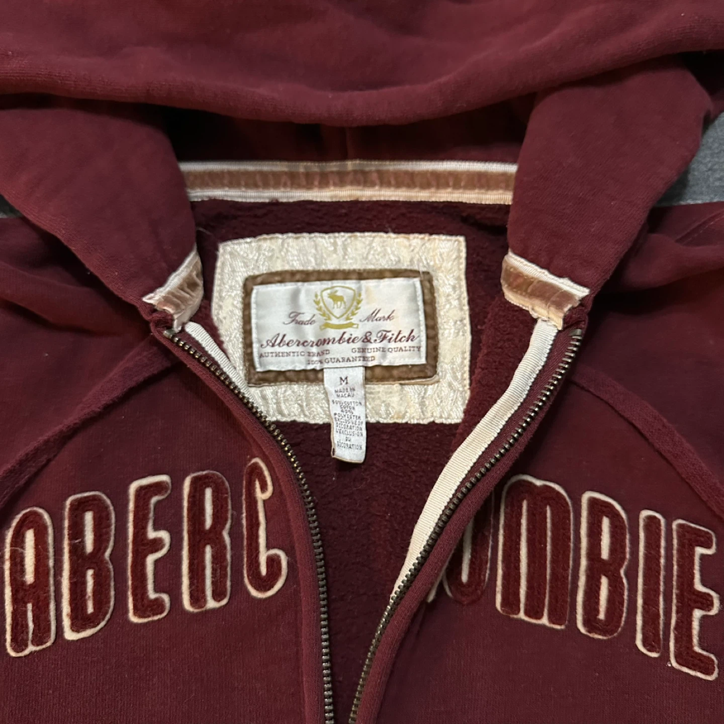 Abercrombie & Fitch Burgundy Hoodie - photo 2