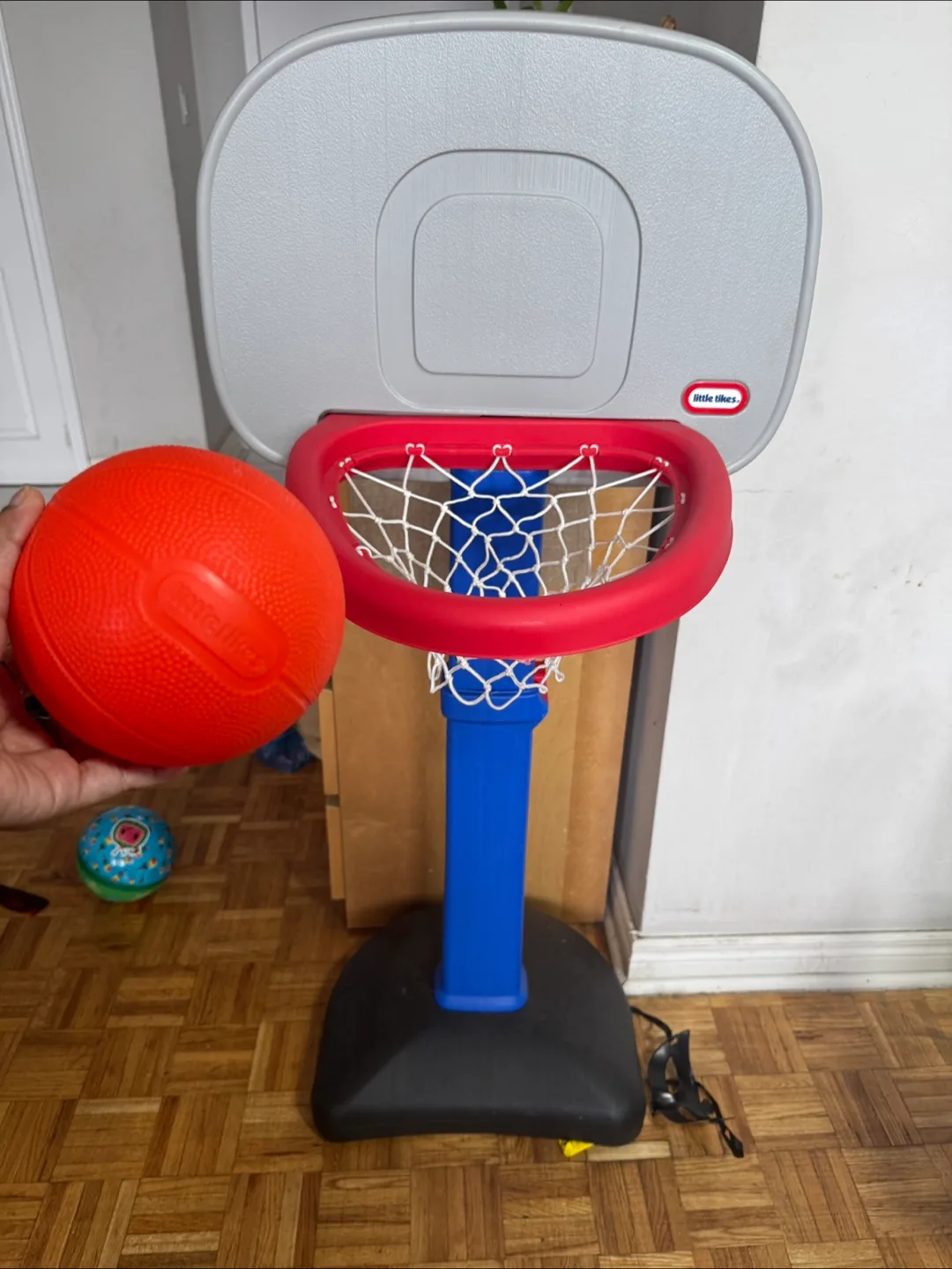 Little Tikes Easy Score Basketball Set image indicator(3)