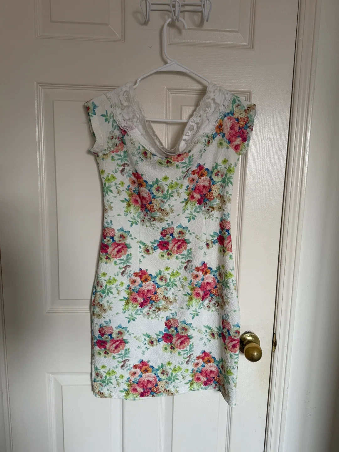 BRZ Floral Lace Dress - Size 38