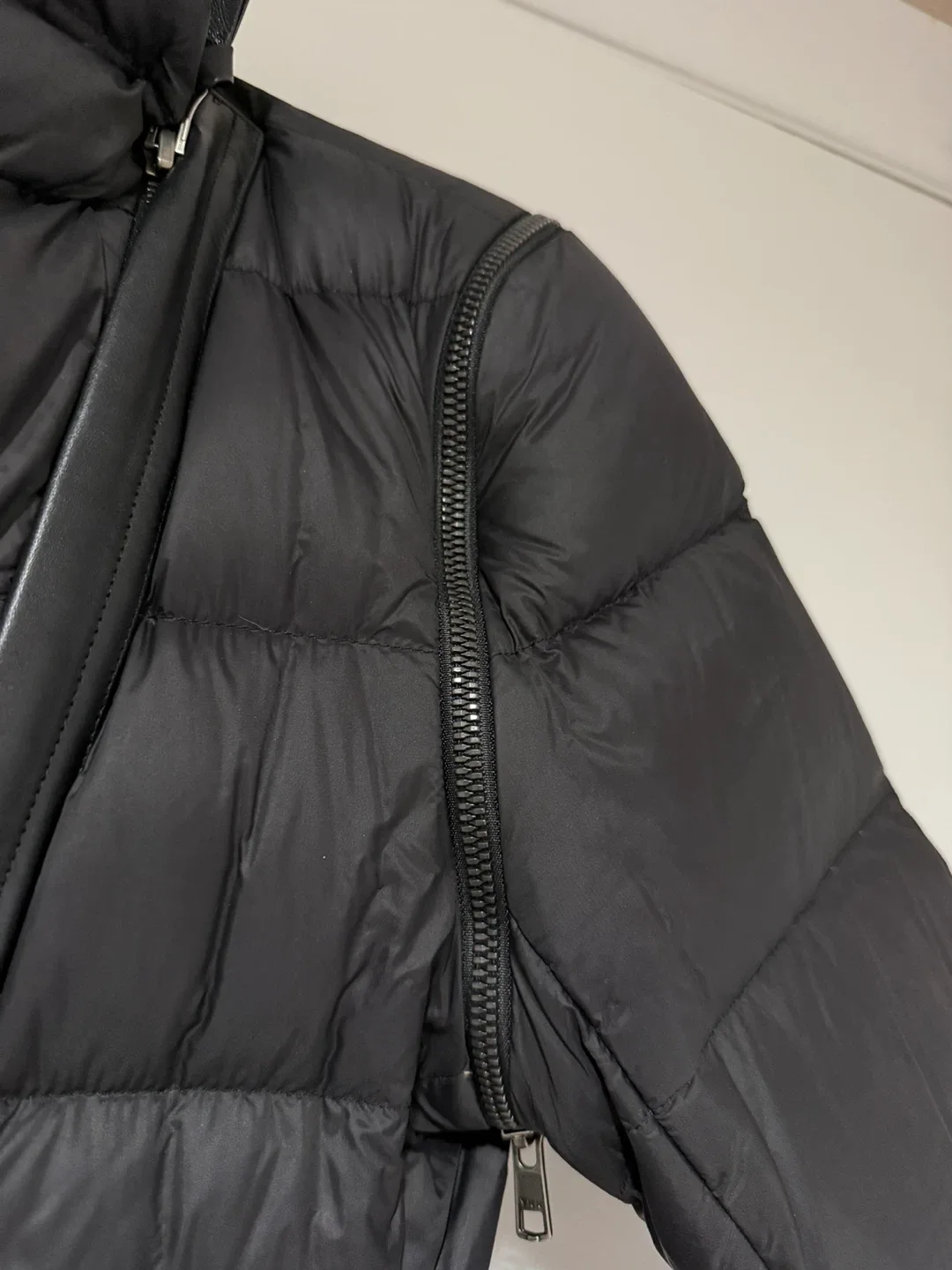 Mackage Charcoal Light Down Puffer Jacket - Size S image indicator(3)