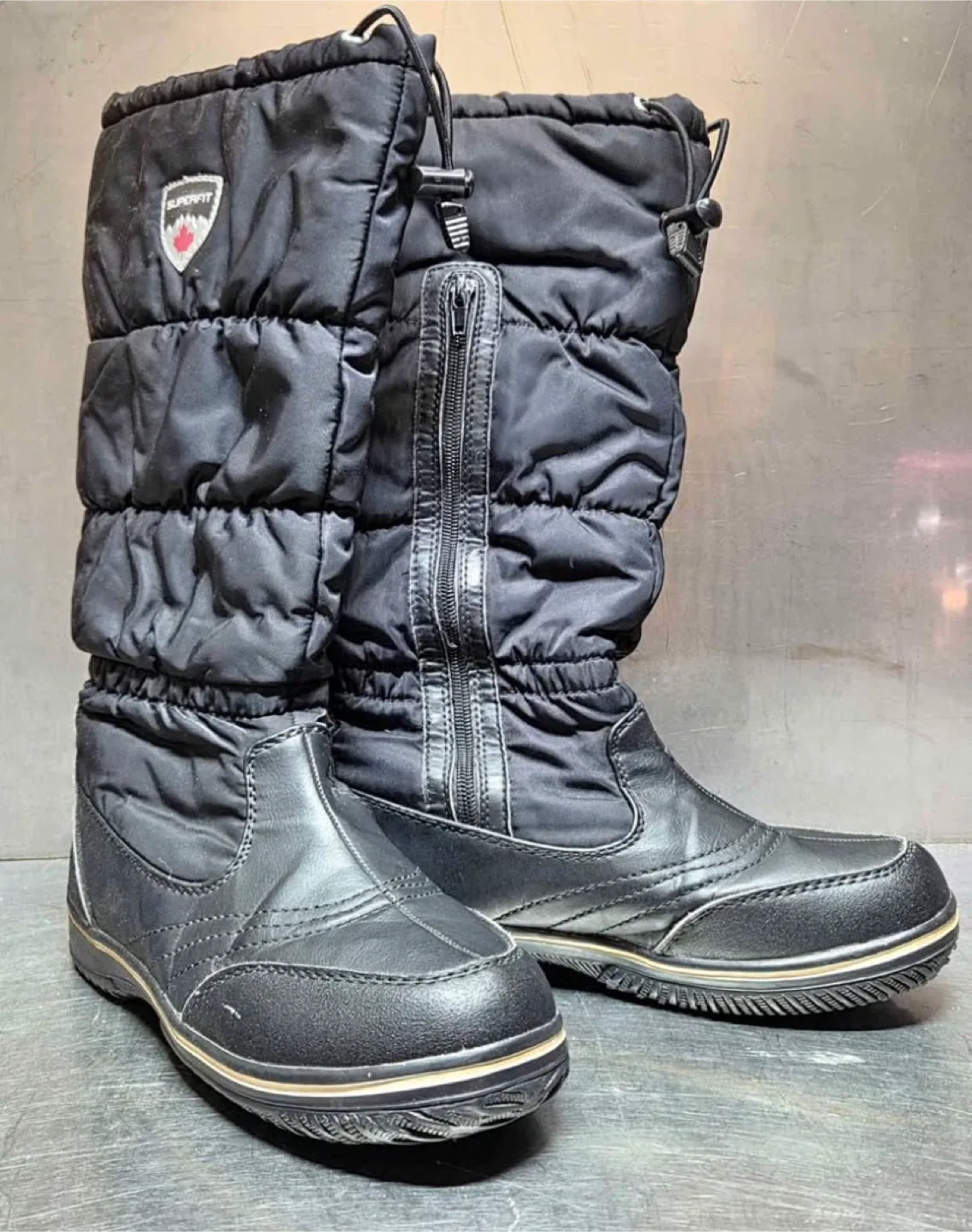 EUC Superfit Ladies Winter Boots - Black