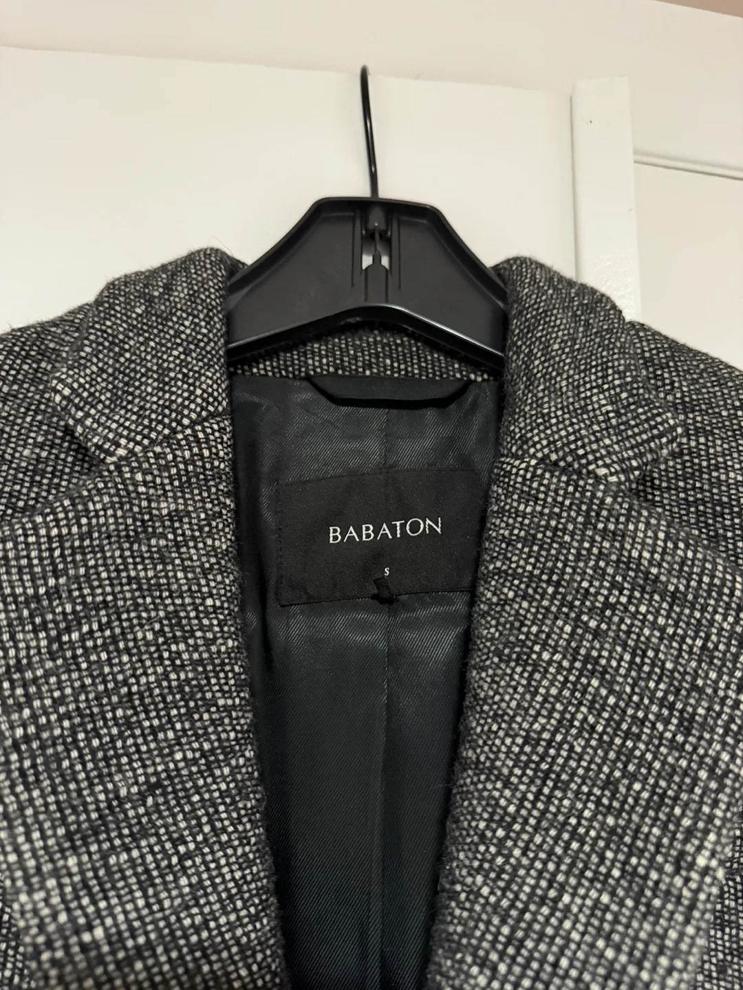 Aritzia Babaton Coat w/ Leather Sleeves - Size S image indicator(3)