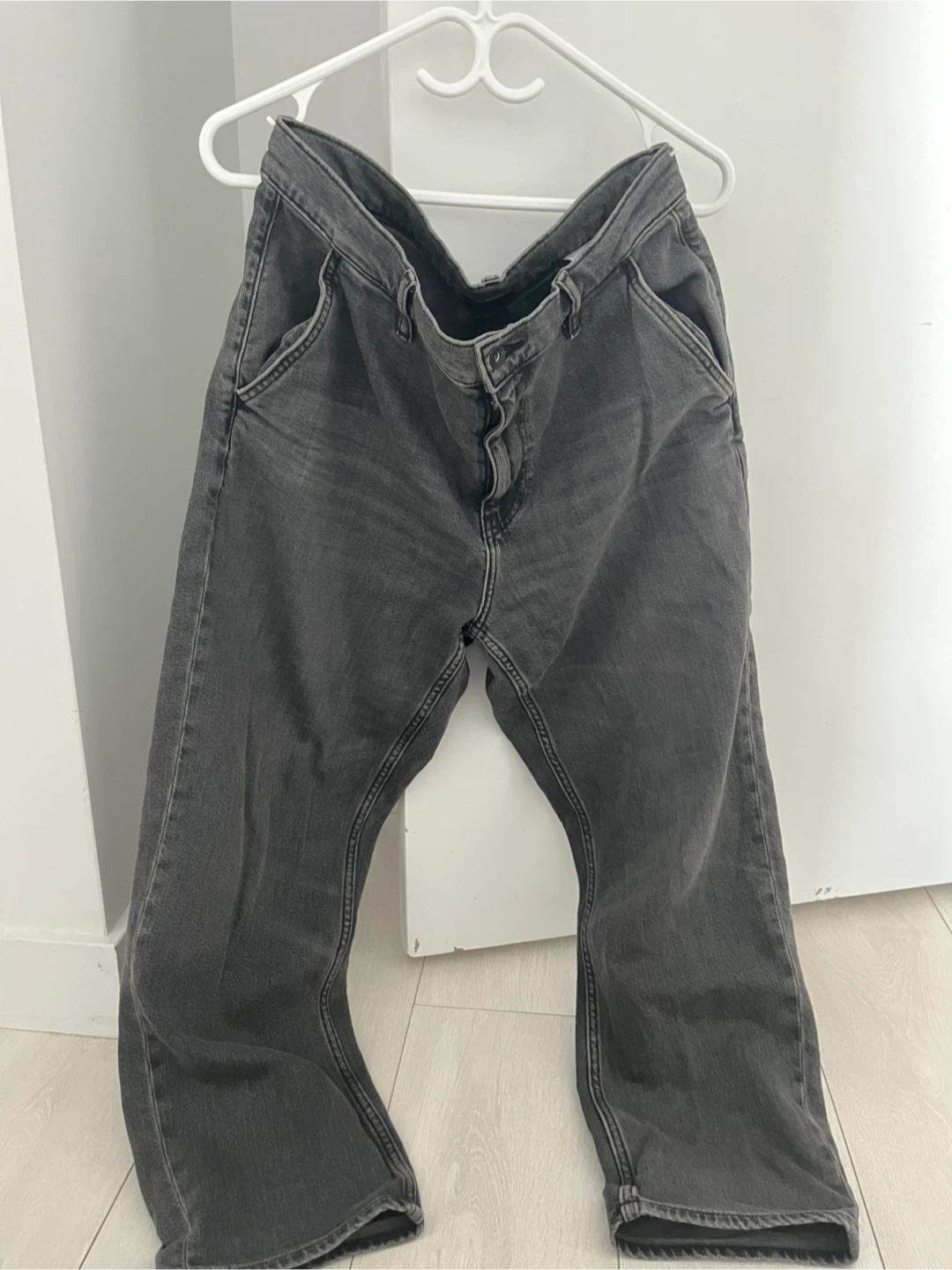 Uniqlo Men relaxed ankle Jeans