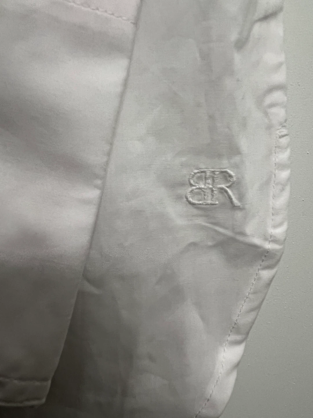 New Banana Republic White Button-Up Shirt - Size M - photo 3