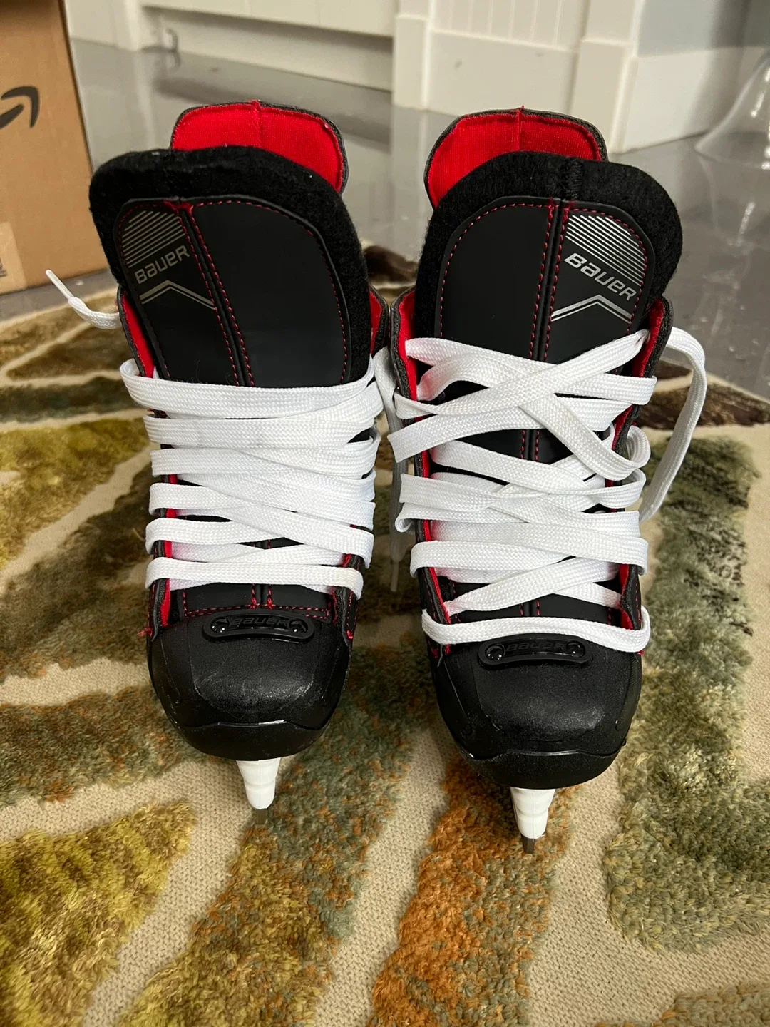 Bauer Youth Ice Hockey Skates - Size Y11 image indicator(5)
