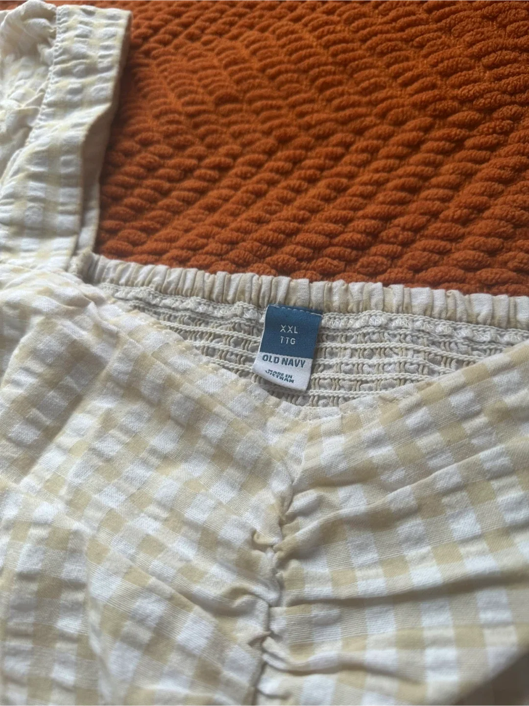 Old Navy XXL Beige Gingham Top image indicator(2)
