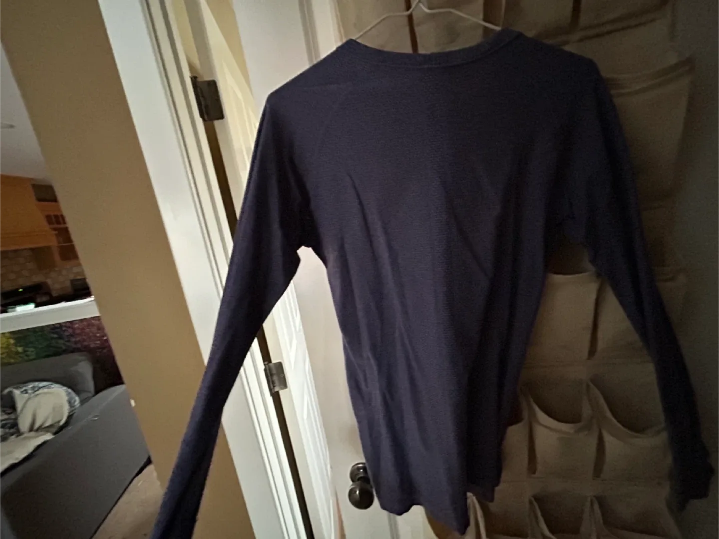 Lululemon Long Sleeve Shirt size 8 image indicator(3)