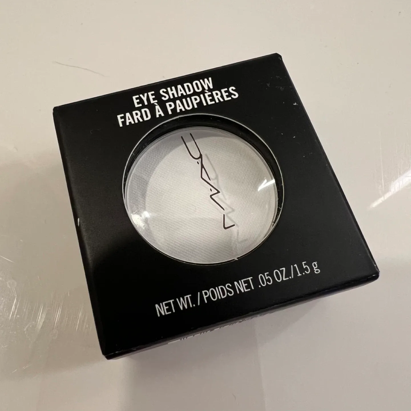 New MAC Eye Shadow - Gesso