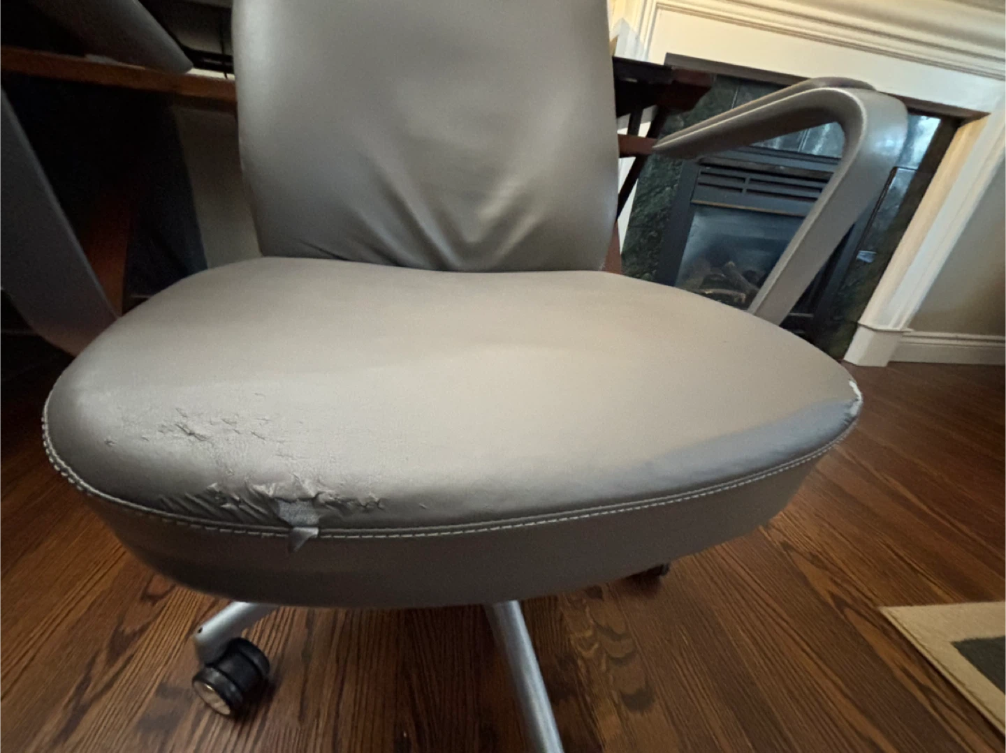 La-Z-Boy Office Chair - Some Wear - photo 3