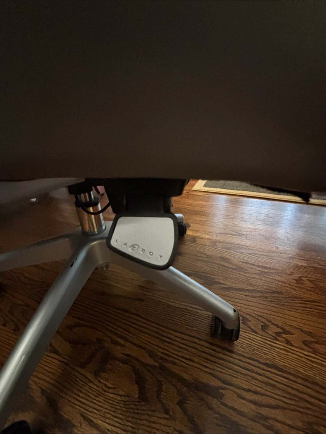La-Z-Boy Office Chair - Some Wear - photo 5