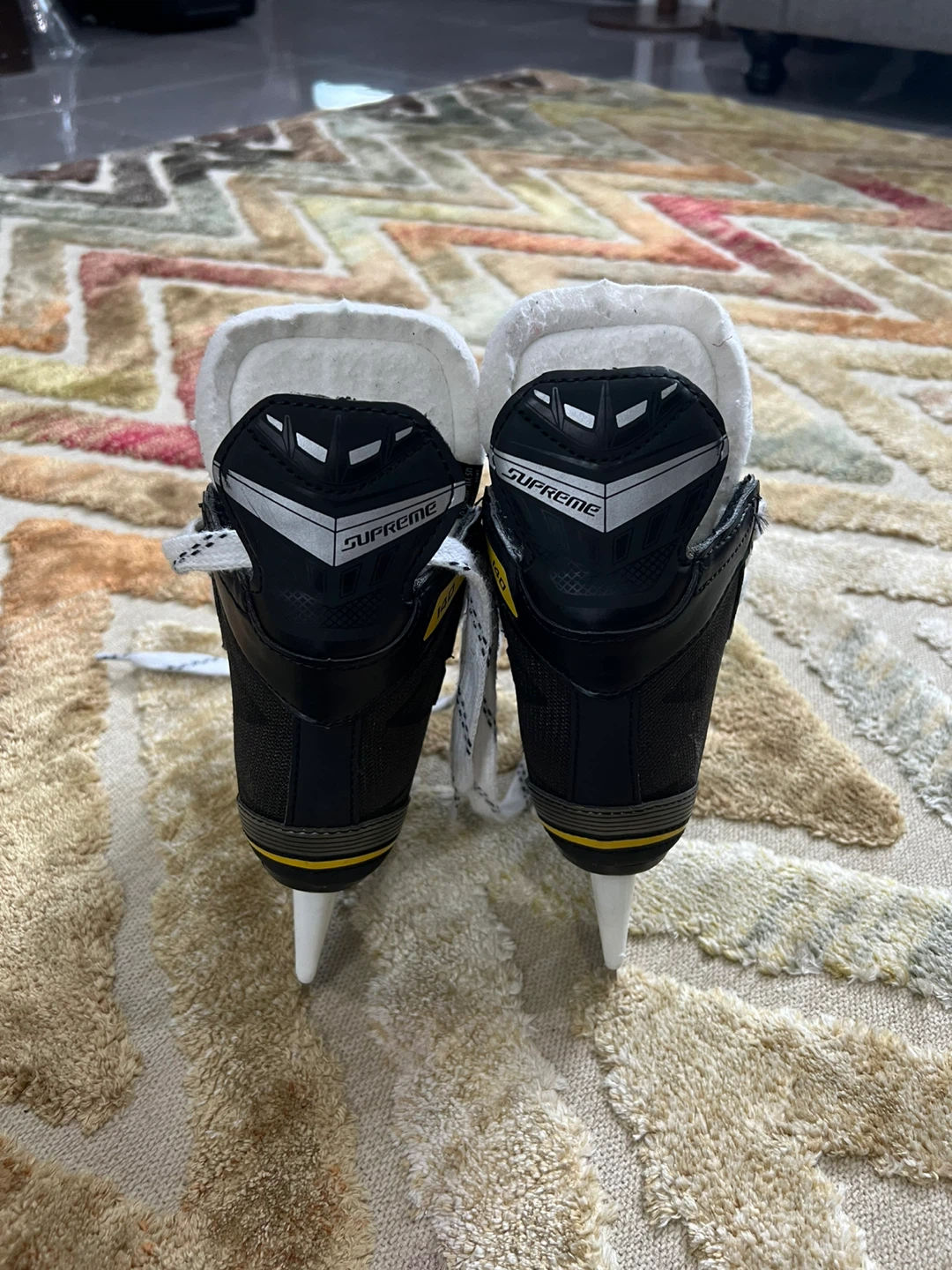 Bauer Ice Skates.  Kids/Youth.   Size Y10 - photo 3