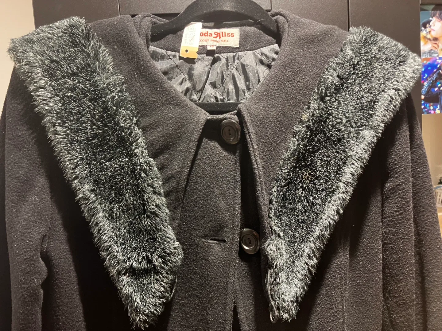 Long Winter coat image indicator(8)