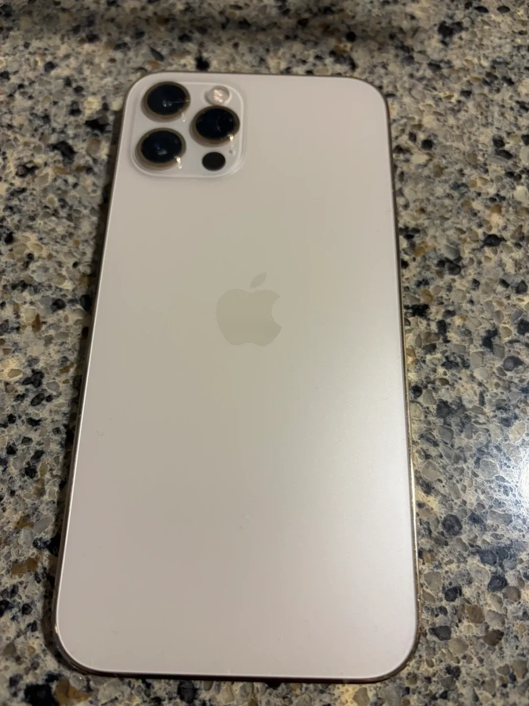 Apple iPhone 12 Pro Gold 128GB image indicator(2)