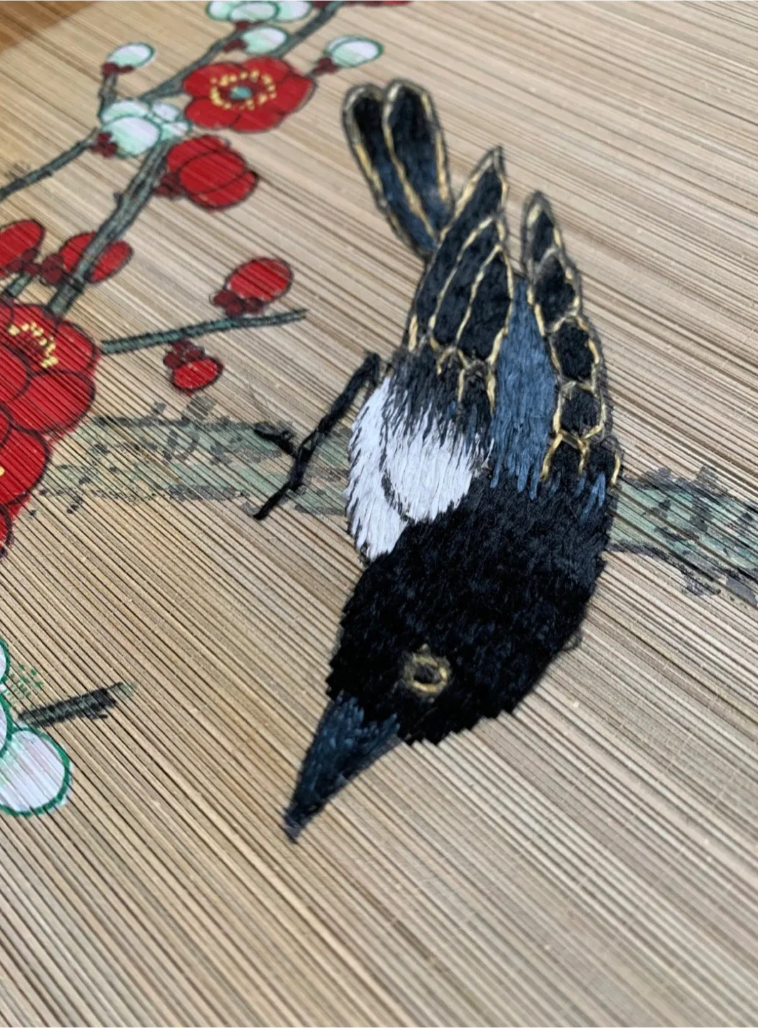 #🎁idea•Floral and Bird Embroidery Wall Art Scroll image indicator(3)