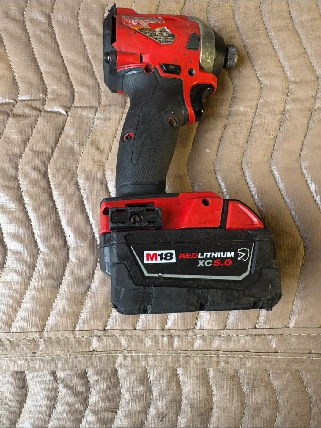 Milwaukee M18 FUEL Impact Driver image indicator(6)