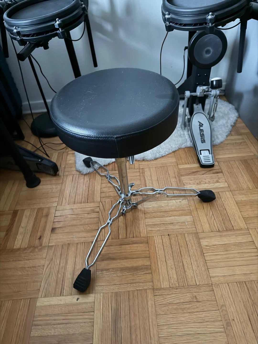 Alesis Nitro Electronic Drum Set - photo 4